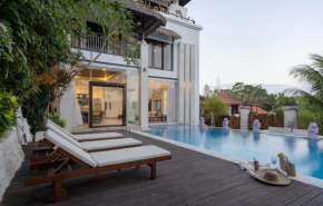 Casablanca Suite